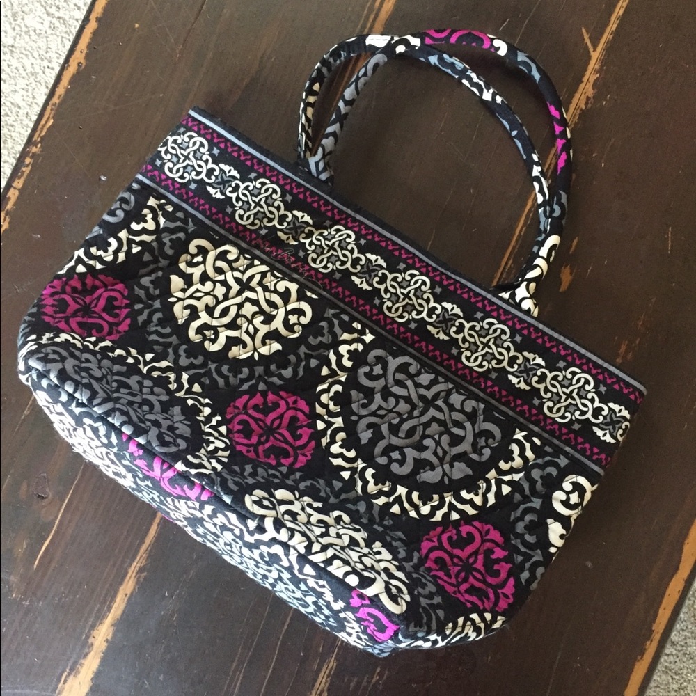 NEW Canterberry Magenta Vera Bradley Purse/Tote